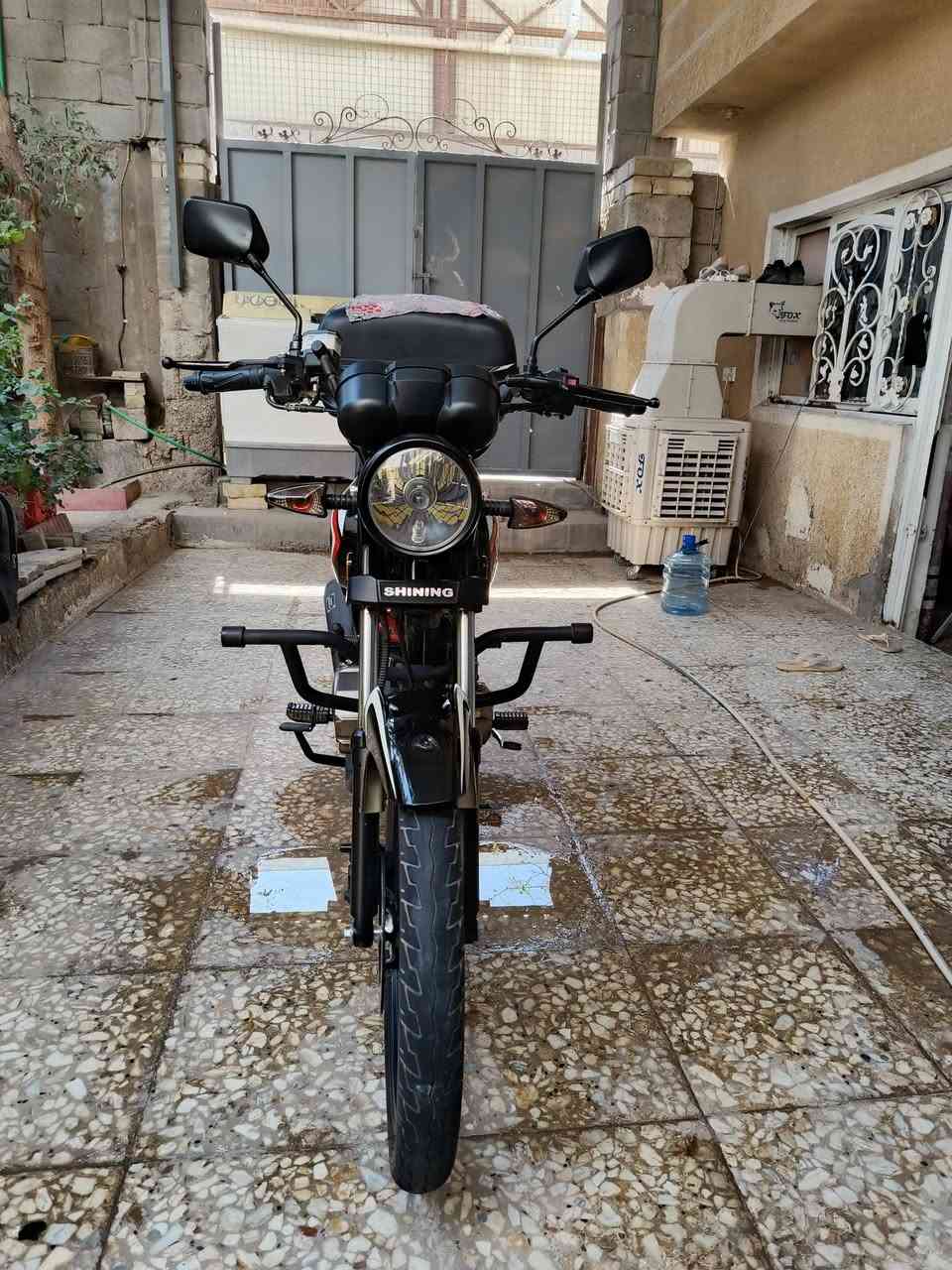 دراجة شايننك موديل ٢٠٢٣رقم بغداد باسمي تحويل ثاني يوم للمشتري الدراجة فول نضافة مامفتوح بيهه برغي على كد الدوام روحةورجعة. اني موظف. مامشتغلة دلفري.. مكاني بغداد. السعر ٢مليون الشراي يتصل***********
