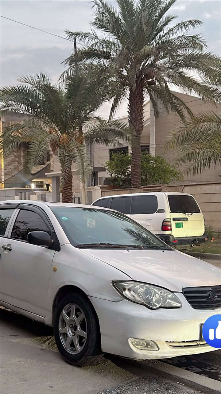 ٢٠١١ • محرك لانسر • زرع عدسات زنون