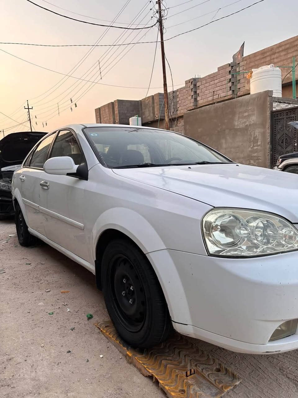 سلام عليكم اوبتره 11 رقم بصره انكليزي مشروع وطني سنويه لل31
سياره مكينه وكير وحداده وتخم تاير كله جديد منضومه تبريد جديد سياره جاهزه 
كفاله من الضربه بيها فقط صبغ كم مكان اثر خياس ومسوي 
مكاني البصره الزبير  السعر (63)ورقه وبيها مجال بسيط 
***********
