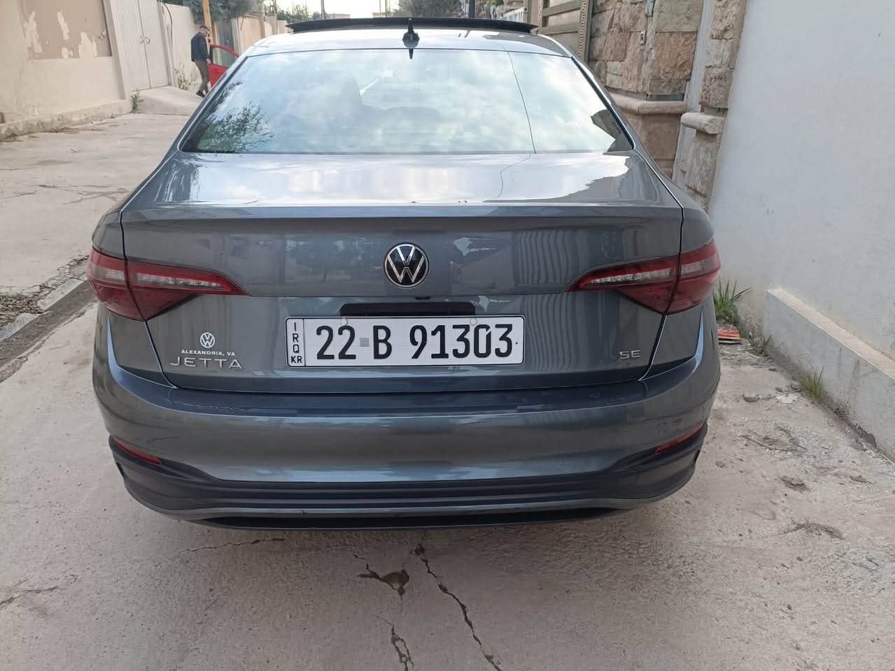 Jetta 2023 SE
ژمارەی هەولێر، بە ناوی خۆمە
ئۆتۆمبێلەکە نوێیە و تەنها ١٢ هەزار میل ڕۆیشتووە.
شوێنی ئۆتۆمبێلەکە: مووسڵ
بۆ پەیوەندی کردن لە ڕێگەی واتساپ: ***********

 jetta 2023 Se 
رقم اربيل بأسمي 
سيارة جديدة ماشية 12 الف ميل فقط  . 
مكان السيارة الموصل 
للتواصل واتساب ***********

