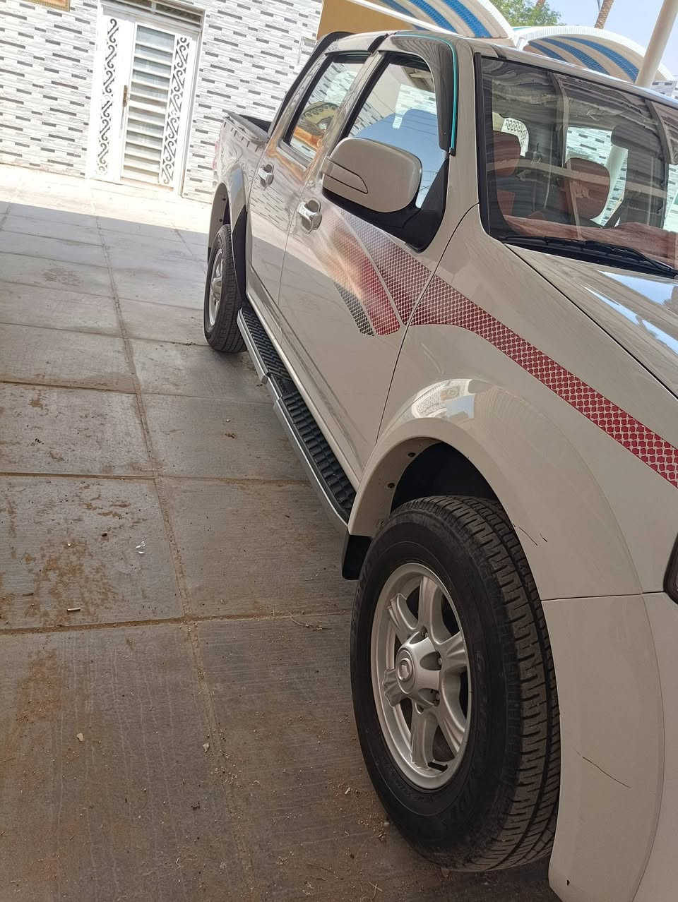 سلام عليكم
للبيع سياره كريت ويل موديل 2025 الرقم القادسيه 
رقم الاتصال ***********
