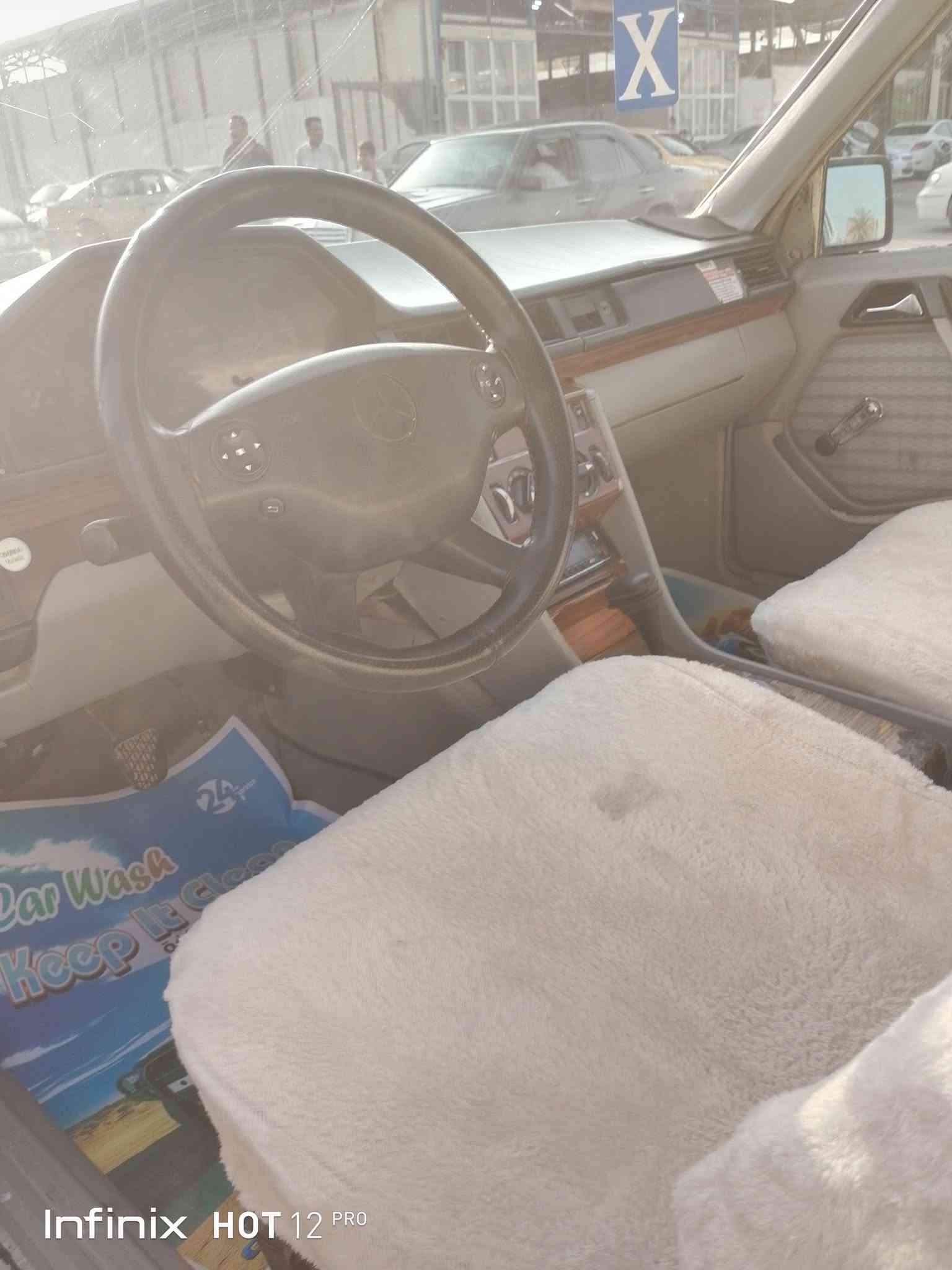 سلام عليكم مارسدس دب كير محرك بطه مكفوله من ضربه صبغ جماليه فقط كير محرك حداديه مكفولات رقم اربيل نكليزي سنويه2028 تبريد شغال العنوان نجف شارع المطار السعر 55رقم الهاتف     ***********

نص مكتوب في الصور:
- Infinix HOT 12 PRO