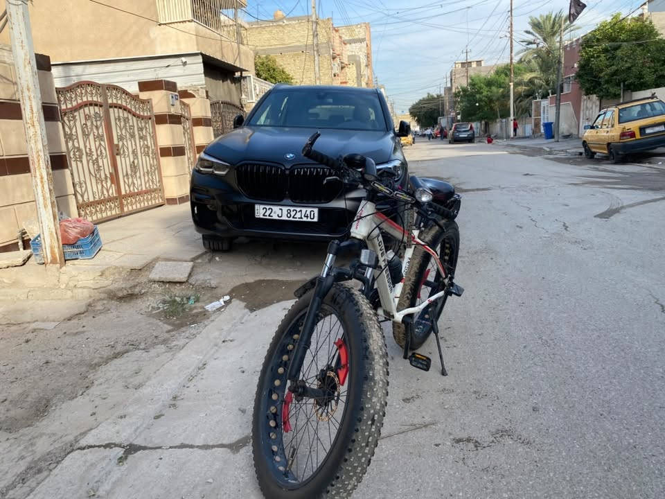 بايسكل جبلي دبابه  حجم ٢٧ 
 كير امامي٣ نمر
كير خلفي٨  نمر 
دبلات هايدروليك قفل 
مكفول ما عدا القمجي مال العقرب 
مع ملحقات هدية 🎁 
الرقم:***********
بغداد-الشعب 
السعر ٢٠٠وبي مجال حك الجيه
