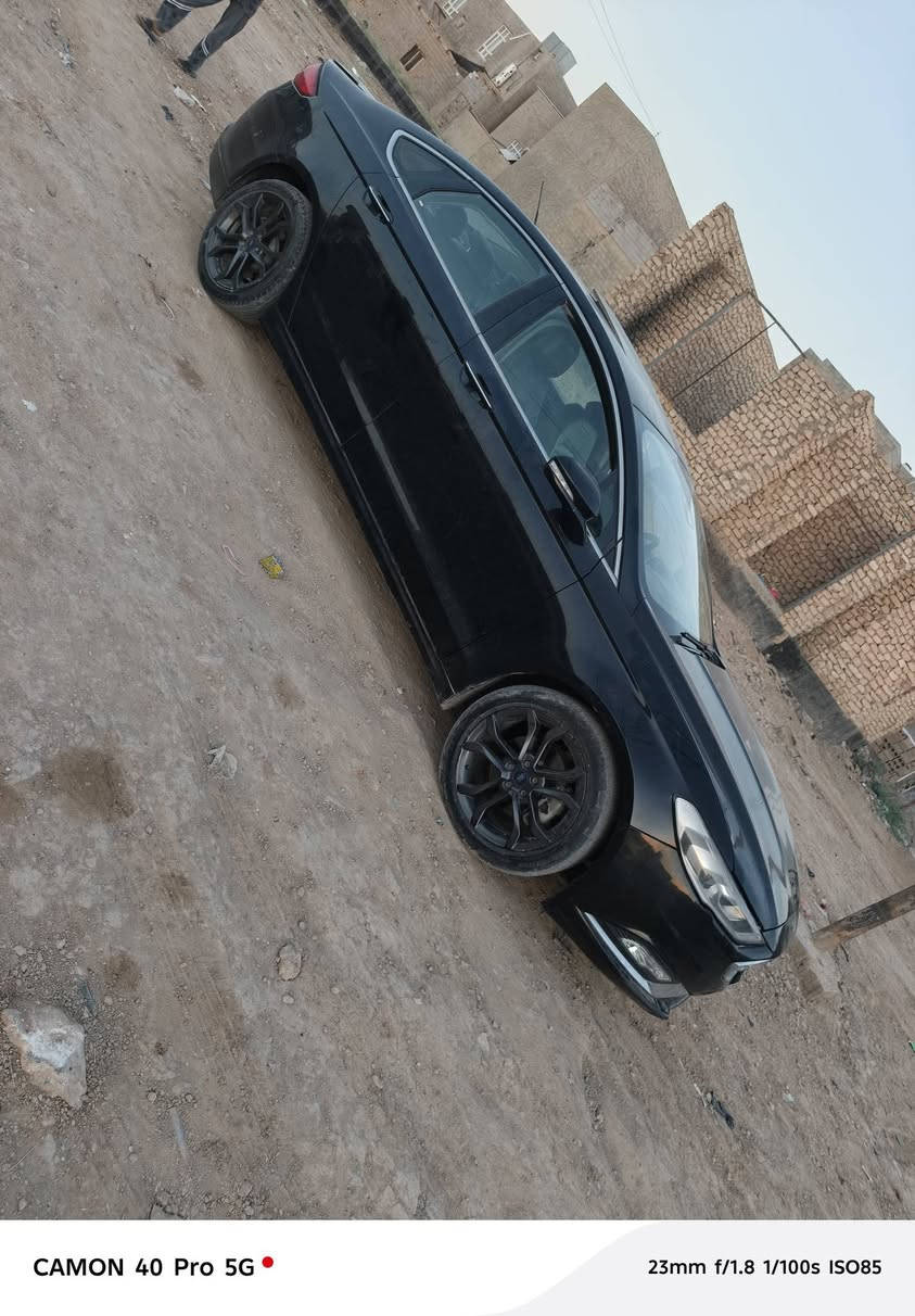 السلام عليكم سياره فورت افلوجن ضرر بس بنيد واحد عل واحد، عنوان، رمادي خمسه كيلو ***********

