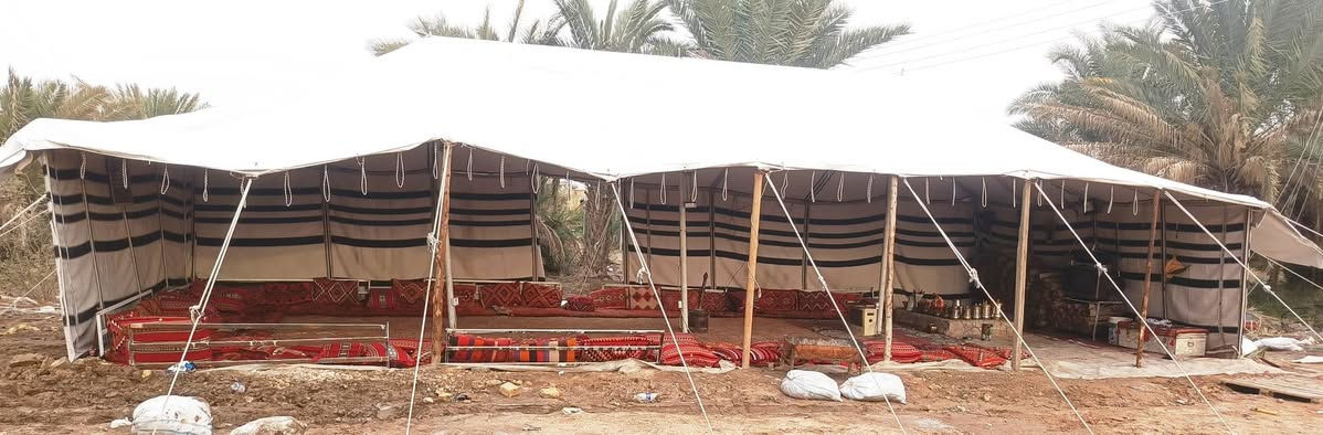 بيت شعر تركي للبيع .
طول 14 
عرض 6
يتكون من 4 ارواكات 
ارتفاع 3م ونص
السعر مليون و900
