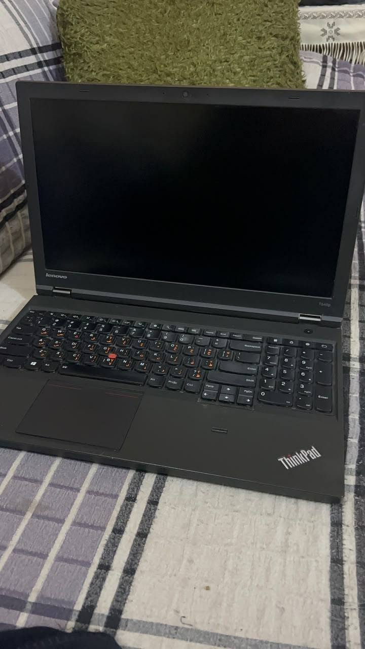 السلام عليكم حاسبه للبيع نوعيتها Lenovo معها شاحنه وماوس وحقيبتها الخاصه سعرها 150 للاستفسار ***********

