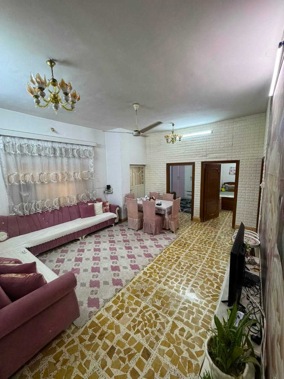 حي العسكري ٣ • ٢٠٠م • حديقة