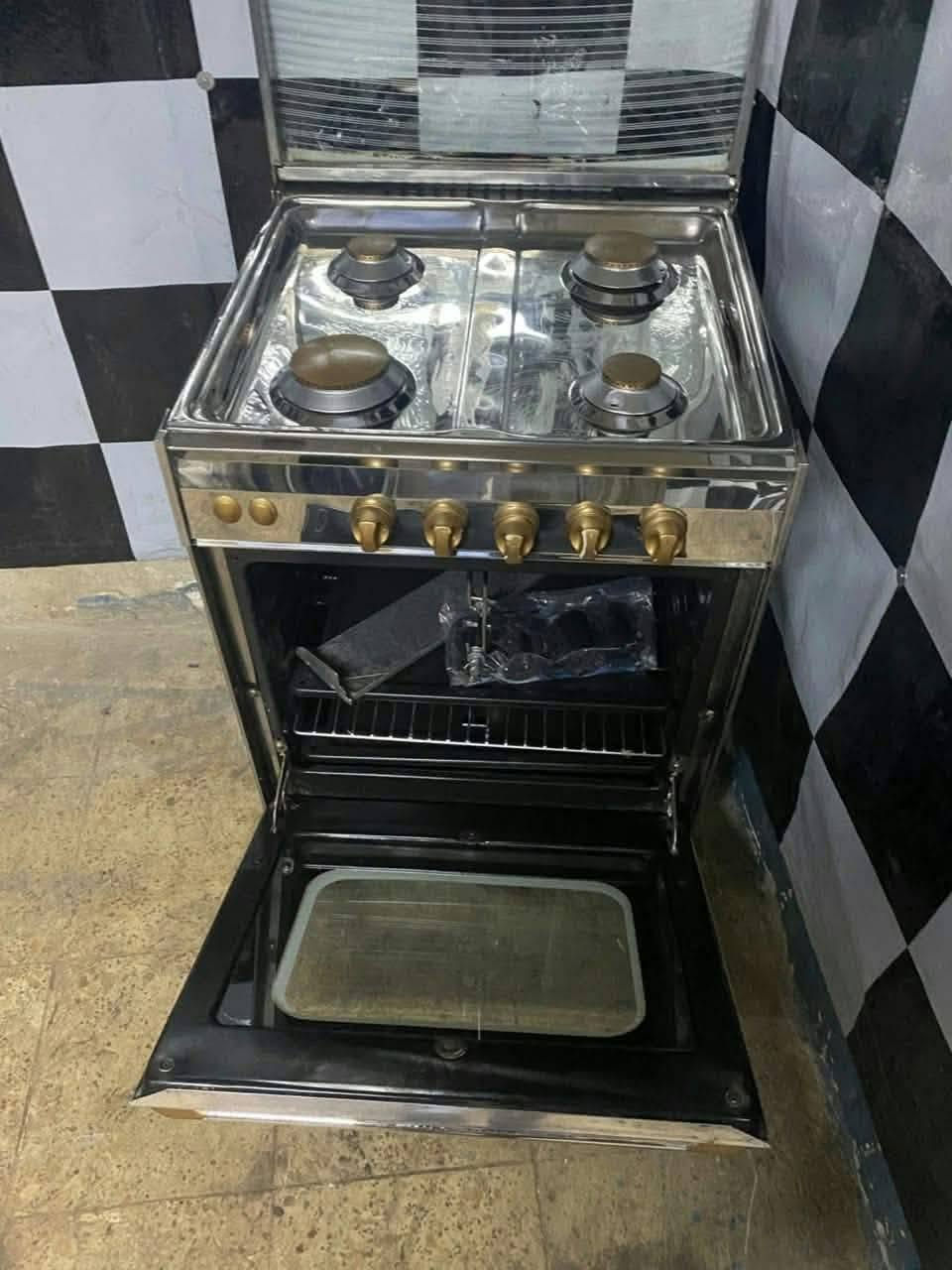 طباخ • نضيف كلش • نقل مشمول