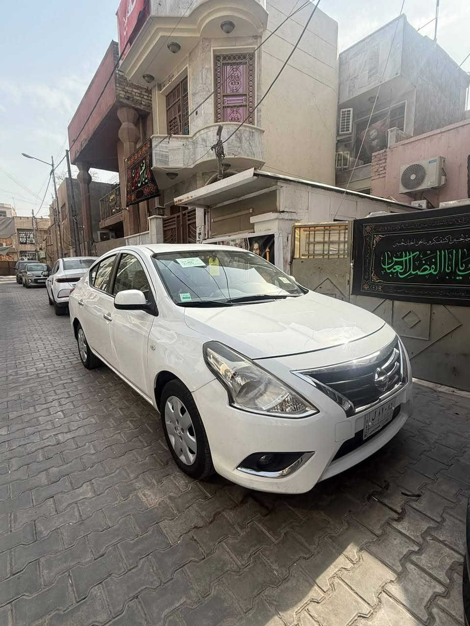 السلام عليكم نيسان هندي موديل 2021 رقم بغداد سياره جديده خير من الله لاطخه ولا صبغ على وضع شركه كير ومكينه مكفول سياره ماشيه 58 الف سبير منازل مكاني بغداد قرب جسر البنوك رقم الهاتف ***********
