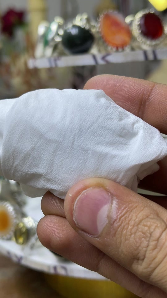 اكسسوارات شخصية • للبيع