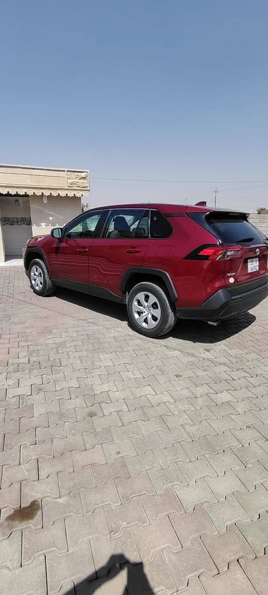 السلام عليكم
كورلا راف4 2024
لون ماروني
مواصفات LE
سويچ
تبريد خلفي
كشانه مخمل
گير محرك شرط 
تبريد بلادي 
السعر 225وبيها مجال بسيط
بيع نقد فقط 
يرهم مراوس اب بيكم عذاري من 2021 وفوگ
كلين بيها بس الدعاميه شرط بدون شاصي
بدون دواخل
 ماشيه 45الف
مرقمه كركوك شهداء وكاله عامه بأسم المشتري
المكان الزاب قرية اصبيح

للاستفسار الاتصال على***********
