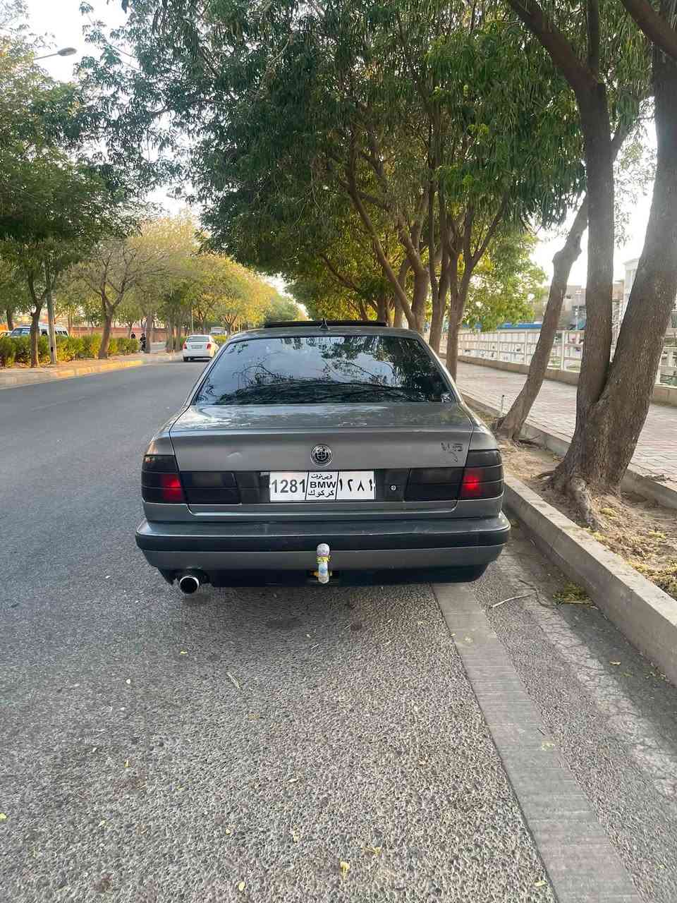 بەناوی خوا گەورە  bmw e34 مەکینەی کەپس520گئڕعادی ماشەلا لەقەوەتی  4جام کارەبا  6کەلە سەقف سلایت  لایت ئەلقە زینۆن  بئدەعم لئدراو بئمەسرەف گئڕو مەکینە ئەکسل کارەبای هەموی بەشەرت تایەی تازە سەدری تازە گۆڕاوە  لەسەر بیلادی ماوەتەوە  258 هەزار هەقیقی ڕۆشتوە  سەنەی ئەوەلیات  لەکەلارم *********** سعری 38 مەعمەلەیە برایانەی تئدایە کئویستی  لەخزمەتدام
