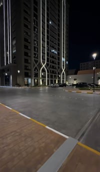 🏢 شقة للبيع – مجمع أبراج النخلة  📐 المساحة: 224 م² 🏙️ الطابق: 12 ✨ شقة...