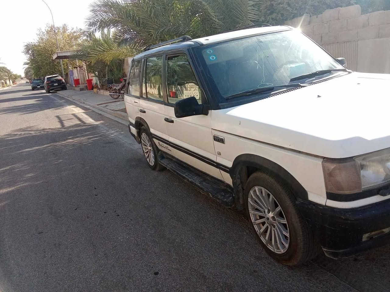 السلام عليكم ورحمة الله وبركاته
رنج موديل 2000رقم بغداد  انكليزي بسمي مكاني الانبار مراوس بأحدث او بيكم حمل وانطي فرق السعر 65وبيه مجال رقم الهاتف ***********
الانبار قضاء عانه
