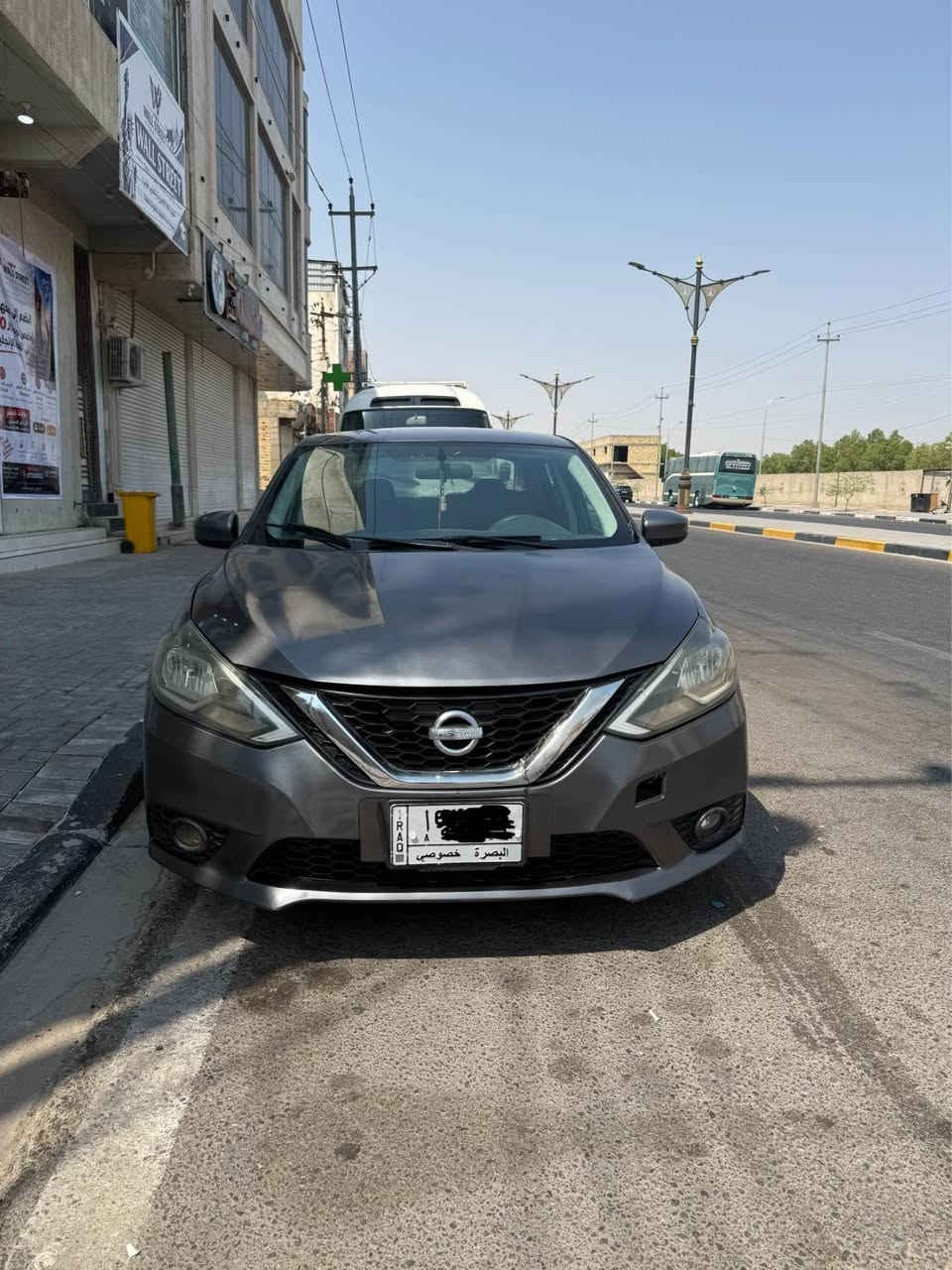 نيسان سنترا 2019 وارد أمريكي حادث جاملغ وبنيد كفاله كير ومحرك وتبريد وتخم تاير جديد سنويه منتهيه تحويل ثاني يوم  وجديده السياره ما ماشيه هواي ماشيه 62 ميل استخدام شخصي بيع أو مراوس عادي مكان البصره حي الجامعه سعرها 83 
*********** البصرة, العراق
