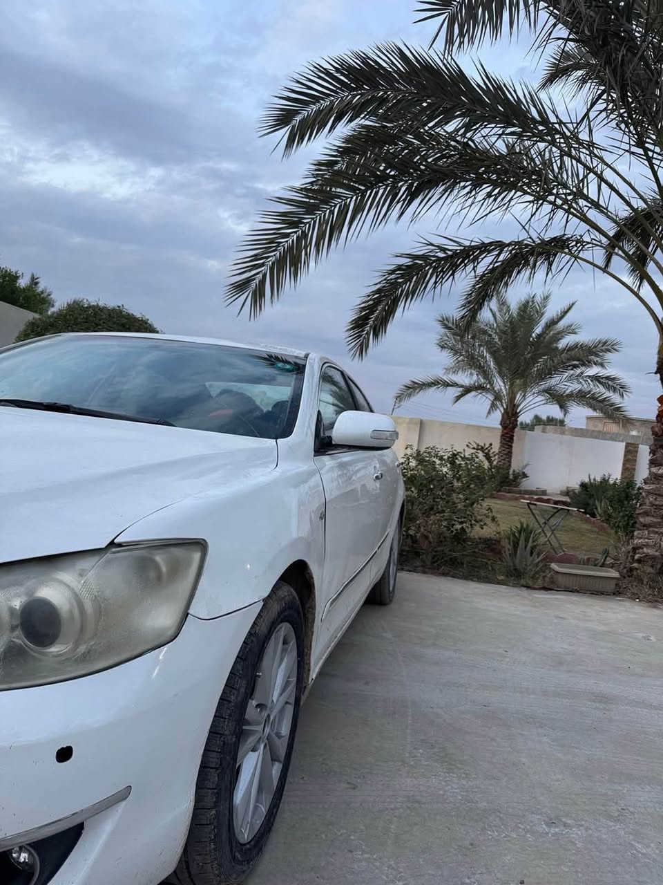 السلام عليكم 
سيارة اوريون كامري للبيع موديل 2008 خليجي محرك 6 سلندر 3.6L
فول مواصفات تشغيل ذكي دخول ذكي بصمة حساسات كشنات جلد تحكم كهرباء رادار امامي خلفي فتحة سقف لايتات زنون السياره مناقصها شي وخير من الله محرك حداديه صدر جديد رقم بغداد الدولي الجديد سنوية بأسمي تحويل ثاني يوم السعر المطلوب 75 ورقه وبيها مجال للطيبين للأستفسار الأتصال على الرقم التالي او على الواتس اب
***********
