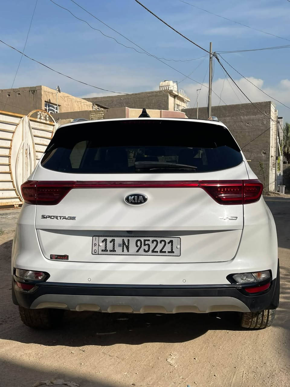 كيا سبورتج 2020 خليجي للبيع
فول للاخير فئة الجيتي لاين

حساسات امامية وخلفية

حساس مطر وضوء☔️🌧️

اشاير بالمري وشفط

ويل 19 المرغوب

بصمة دخول ذكي

تشغيل عن بعد 

كشنات السايق والراكب جلد وكهرباء

صندوق كهرباء⚡️

السبير جديد ولا نازل

داخل السيارة بيانو بلاك 

ستيرن الرياضي وفول تحكمات 

مثبت سرعة 🚝

نظام الايكو والنورمل والسبورت

مانع منحذرات

اوتو هولد

هندبريك كهرباء ⚡️

الاضاءه الداخلية بالكامل ليد✨

شاشة كبيرة يوجد فيها ابل كاربلي واندرويد اوتو

قطعتين تبريد🪭

شحن لاسلكي

حاملات اكواب☕️

بنوراما على مدار السيارة 

نظام ABS

فول نظام ايرباكات

بصمتين مال الشركة والاحتياطي موجود

فول تحكات بالبصمة مال السيارة

تخم تاير جديد

الرقم بغداد الجديد وسنوية جديدة انتهاء صلاحيته 2031

تحويل ثاني يوم

السيارة كفالة محرك وكير وتبريد وبدون دواخل

ما عدا الدعامية مبدلة وصبغ بنيد وجزء بسيط من التكمة الي بجهة السايق وباردين بسيطات جدا 

السعر 190 وبيها مجال للشراء

الرقم ***********
