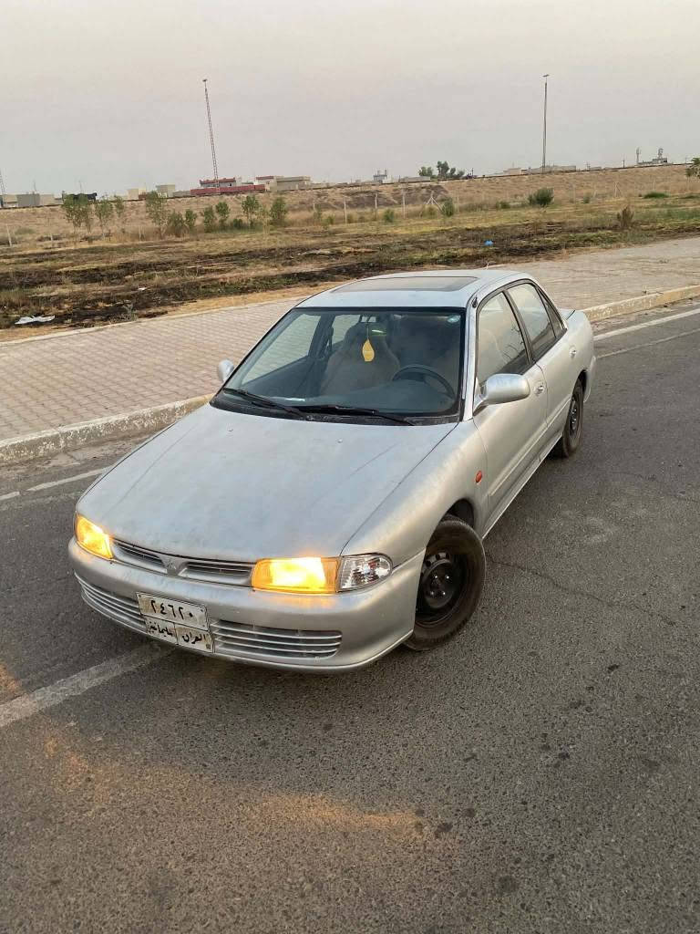 مسيوبوشي لانسر موديل 93 رقم سليمانيه شرط التحويل سعر 25 قفل محرك 16 گير اوتماتيك جام كهرباء استيرن باور قفل مركزي بدون ضرر بدون تبديل مكان السيارة كركوك موبايل *********** او *********** كركوك, العراق
