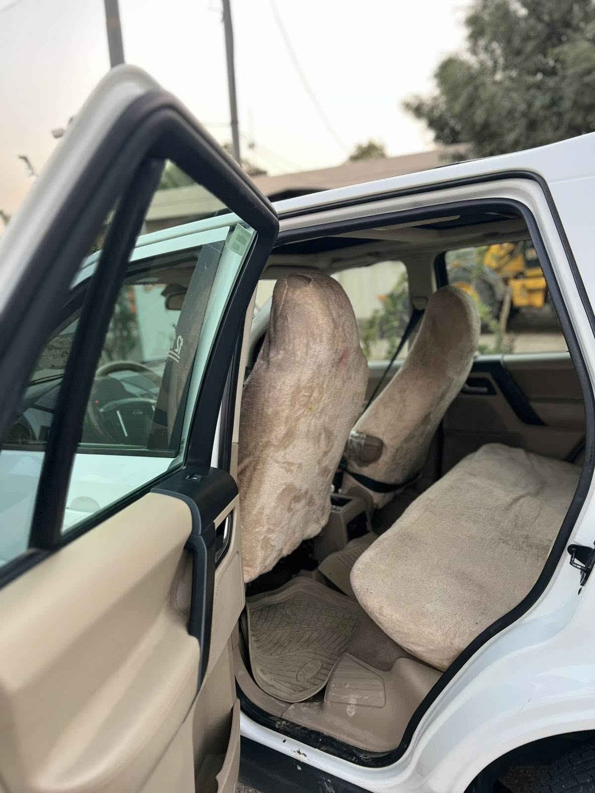 لاندرۆڤەر • ٢٠١٢ • رقم اربيل