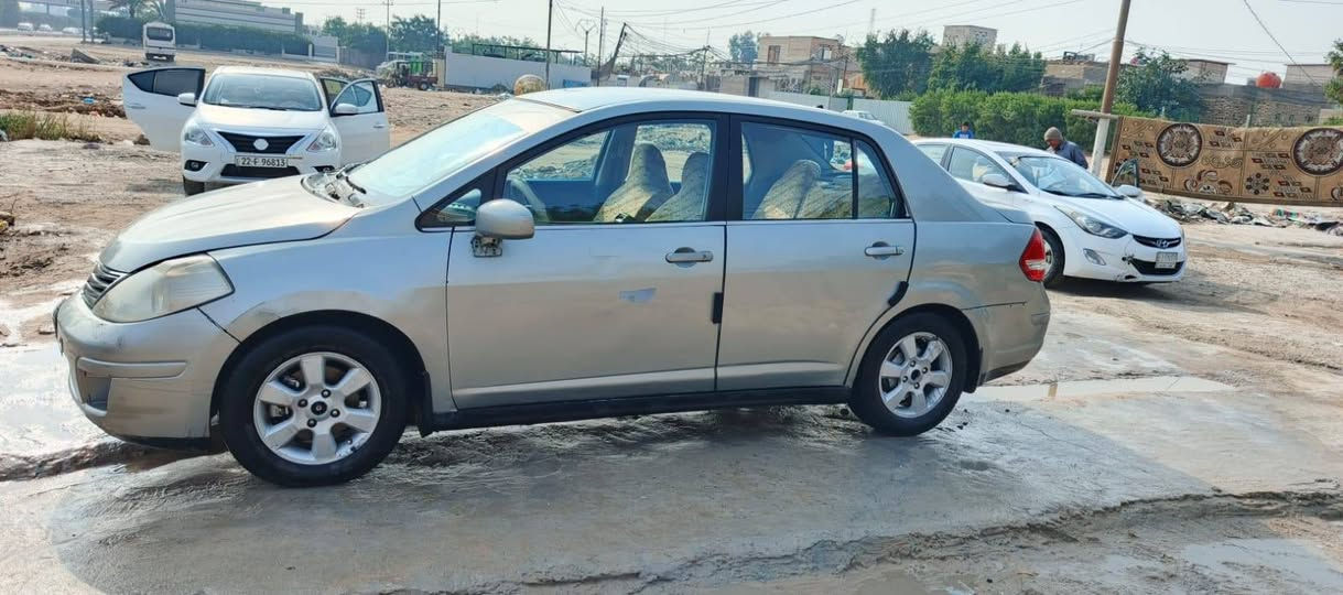 مكينه لا تنقيص ولا تبخير جديده
نيسان فيرسا موديل 2007
مكينه 1800
كير جديد استوني امبدله 
كير اوتو 
حداديه %80
تبريد فول ثلج شرط 🥶
مصبوغه احزام 
تخم تاير جديد 
رقم جديد 
سنويه جديده
رقم بغداد تحويل ثاني يوم 
هزه جديده
سياره كامله من كلشي 
الف دينار متصرف عليه
سعر 53
العنوان النجف الكوفه
***********
عندي ضرف اريد ابيع مستعجل
