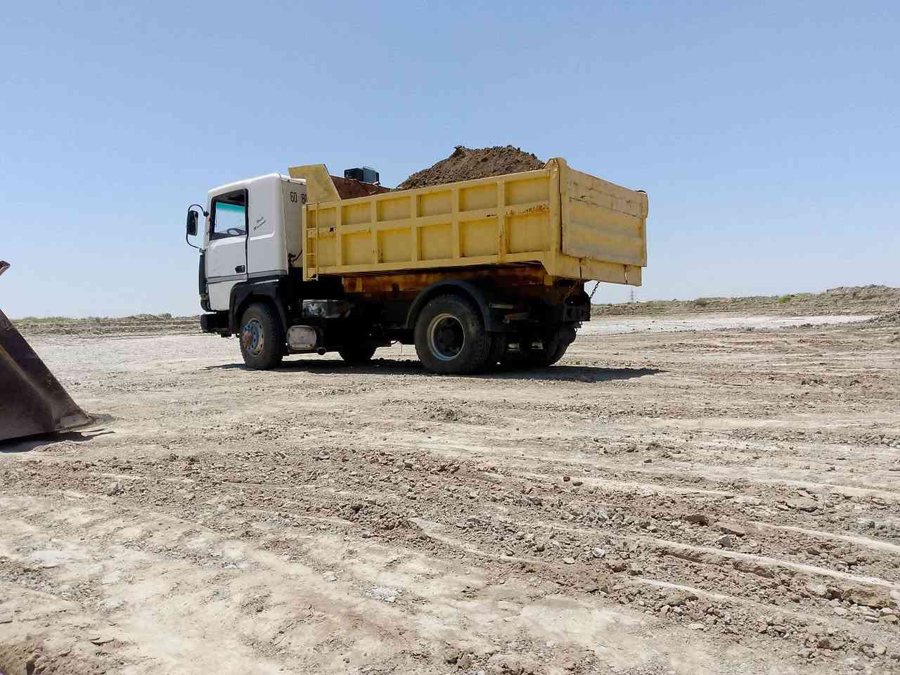 رينو 95 محرك ٦ ،،، ٤٢٠ بم ونوزل كير فلر جوبلس  السعر ٦٥،،،، ***********
