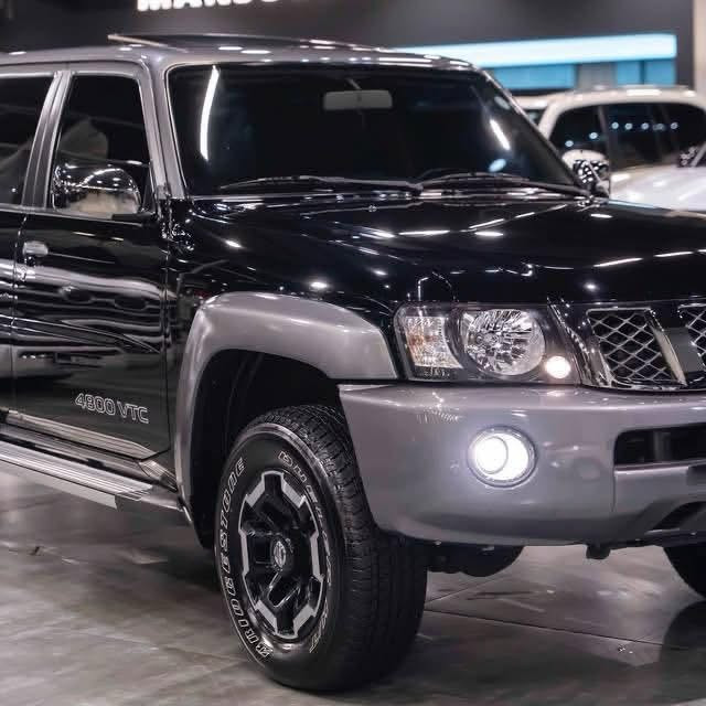 �🔥 للبيع — نيسان باترول سوبر سفاري 2022 🔥🔥

🖤 اللون: أسود
⭐ الفئة: سوبر سفاري
🛣️ الممشى: 45,000 كم
📍 الرقم: شمالي
💰 السعر: 45,000$ — قابل للتفاوض بشكل بسيط للجاد

✨ مواصفات وإضافات السيارة:
• كشنات كهرباء
• فرش جلد
• فتحة بانوراما
• حساسات أمامية + خلفية + جانبية
• كاميرا خلفية
• شاشة الشركة الأصلية
• مانع انزلاق
• 4×4 فور ويل
• ثلاجة
• تبريد 3 قطع — تبريد قوي جداً ❄️
٠ دبل تانكي
• تضليل 80%، وللمشتري حرية إبقائه أو إزالته حسب رغبته

🔥 السيارة نظيفة جداً وتفاصيلها واضحة بالصور، وتشوفها بعينك وتحكم بنفسك.

🔧 ملاحظة بكل شفافية:
السيارة بيها شغل بارد بسيط بباب الصندوق الخلفي، وما عدا ذلك السيارة مكفولة من كلشي.

📸 الصور للسيارة نفسها — الداخلية والخارجية موضحة بالصور.

📞 للتواصل والاستفسار:
***********
