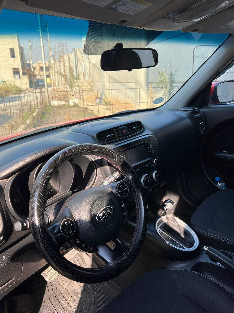 🚘 للبيع | Kia Soul 2019 أمريكي 🇺🇸

✨ سيارة نظيفة جداً وجاهزة للاستخدام، بحالة ممتازة.

🔹 الموديل: 2019 أمريكي
🔹 المحرك: 1.6 GDI
🔹 المسافة المقطوعه : 75 ألف ميل فقط
🔹 رقم: أربيل

✅ الحادث في أمريكا: ضرر خفيف بغطاء الصندوق فقط.
✅ في العراق: بوند خفيف وصبغ قطعة واحدة فقط.
✅ يعني قطعتين فقط (قطعة باردة وقطعة صبغ).
✅ الأيربكات سليمة 100%.
✅ الداخل والخارج بحالة الجديد.
✅ بدون تقحيل أو استخدام قاسٍ.

المواصفات:
📷 كاميرا خلفية
🛣️ كروز كنترول
🎛️ تحكم من المقود (ستيرن)
⚙️ ناقل حركة أوتوماتيك مع وضع التعشيق اليدوي
🔒 قفل مركزي
🛡️ مانع انزلاق

💰 السعر: 12,500 دولار
125 ورقه وقابل للتفاوض 

📍 الموقع: الموصل

📞 للتواصل: *********** موصل, نينوى
