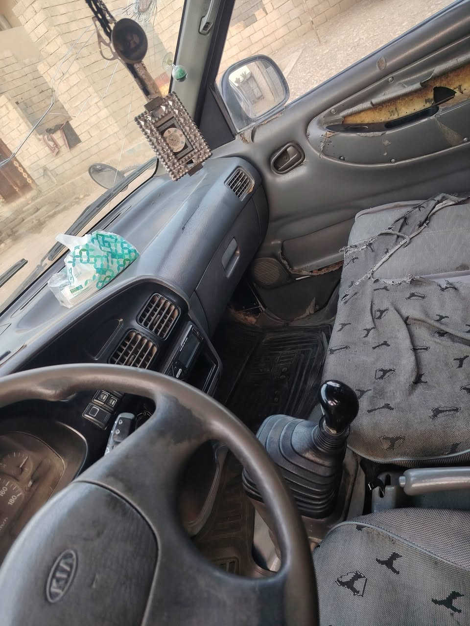 سلام عليكم كيه بريجو موديل 98 للبيع سنويه صاقطه صاحب الشرعي بغداد مااندلو ابيعلك فقط مكاتبه بس سرقه تجي تشلع عيوني تريد تحويل ماعندي السعر 33 بيه مجال *********** مكان كركوك
