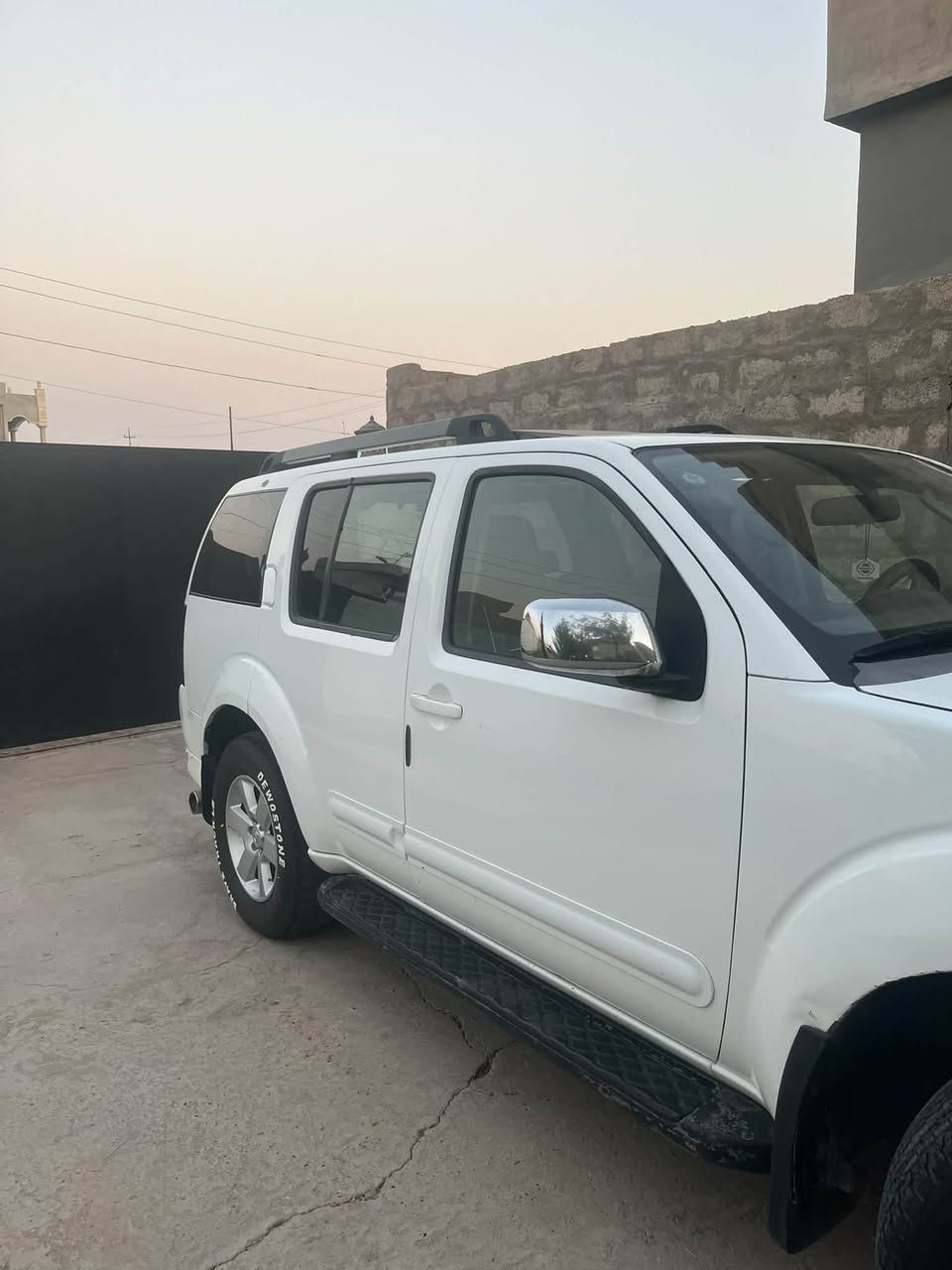 نيسان بافندر • ٢٠٠٩ • وارد امريكي