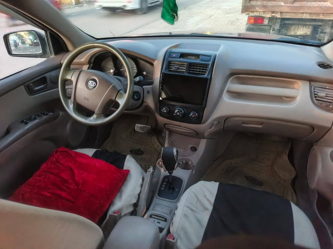 سبورتج موديل ٩ خليجي مكفولةالعنوان بغداد حي الأمين *********** السعر ١١٧
