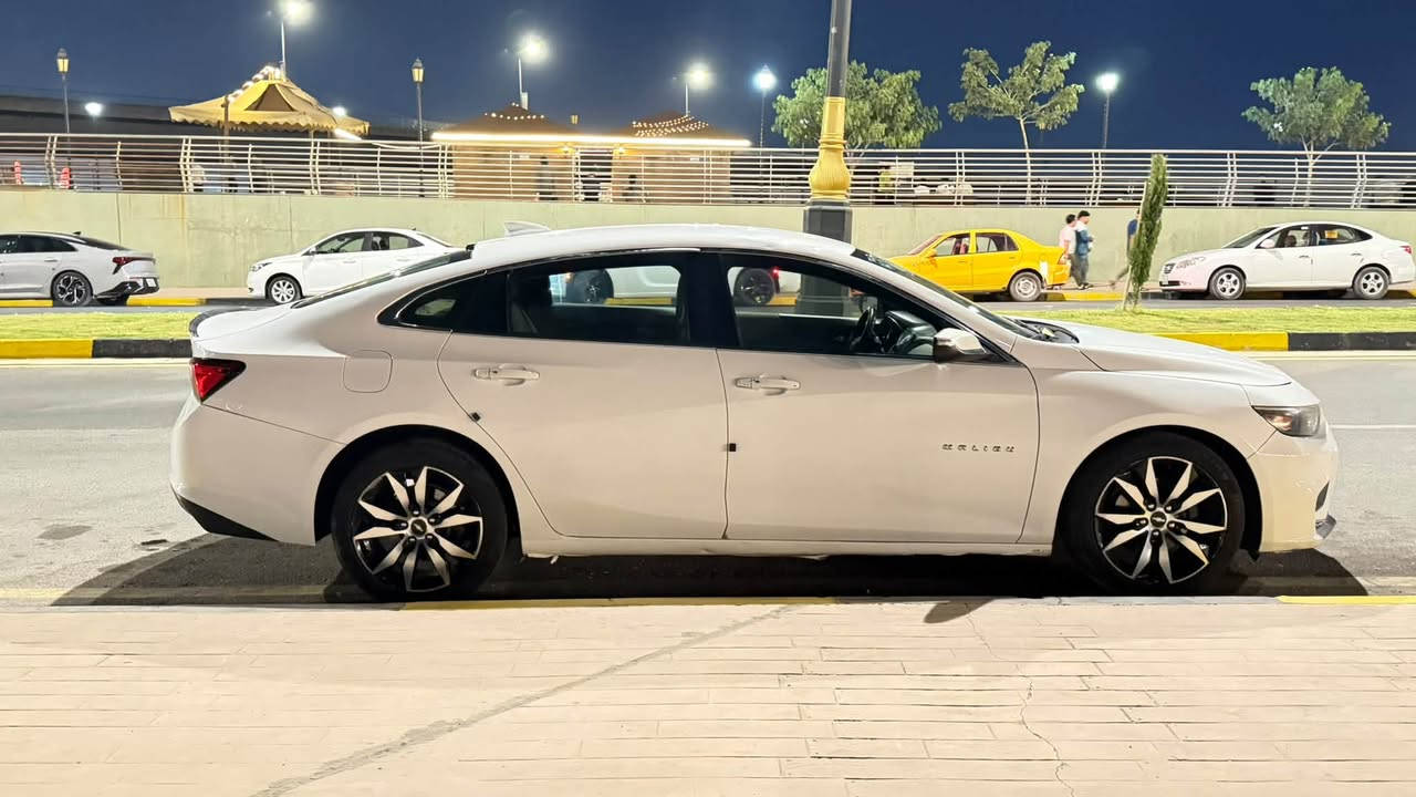 السلام عليكم
للبيع 🛑🛑
ماليبو 2016 خليجي 
محرك 2000 
فول مواصفات فقط بدون سلايت 
تريد وكاله تريد تحويل الباقي كلو شرط 
كلين بدون ضرر 
 للاستفسار 
***********
