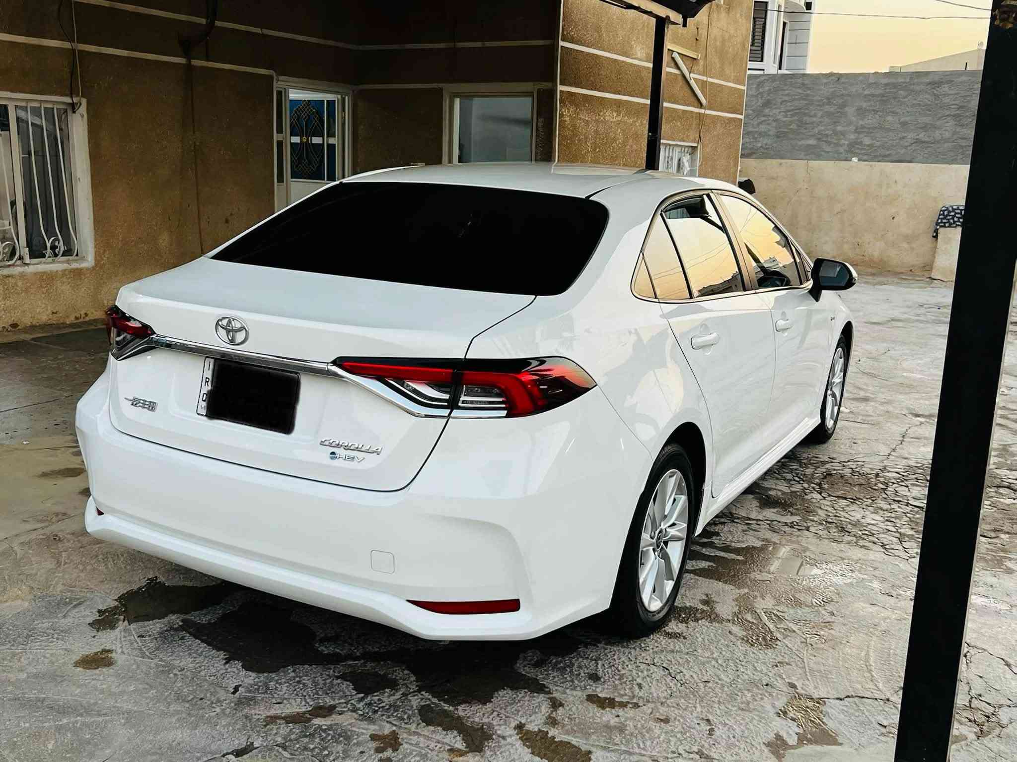 السلام عليكم
كورلا هايبرد موديل 2025 
ماشية 21 الف 
رقم بغداد الدولي الجديد 
بسمي تحويل مباشر 
داخل جلد اسود 
مكفولة كفالة عامة 
فتحة سقف  /تبريد قطعتين
رادار تحديد مسار / لايتات زينون بك لايت LED
بصمة دخول ذكي / محرك 1800 
هاند بريك بصمة اوتو هولد / كامرة حساس امامي خلفي 

مكان السيارة بغداد 
السعر 164$  وبيهة مجال 

الاتصال ***********
