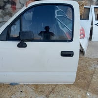 قطع غيار • بيك أب • نيسان نيفارا