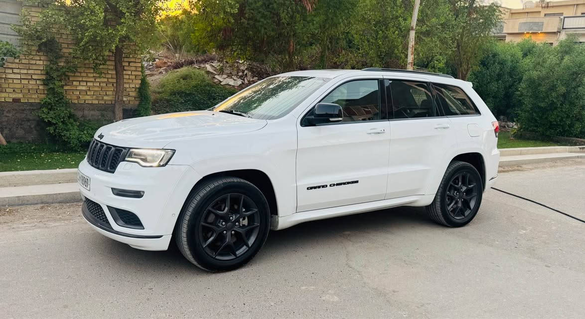 السلام عليكم
جيب  S    خليجي أعلى فئه 
الموديل    2019
السعر   270 $ 🆘

🆘مكفوله كفاله عامه من الصبغ و البارد و التعديل 

المحرك : V6.  3.6 . 
عداد المسافات : 85 الف كم 

المواصفات :
* رادار امامي 
* رادار جانبي 
* حساسات خلفيه 
* حساسات اماميه 
* داخل احمر 
* شاشه كبيرة  
* ستيرن تدفئه
* ستيرن كهربائي . 
* تشغيل عن بعد .
* شفتات ستيرن 
* صندوق كهربائي ..
*  حفظ وضعيات الجلوس (ميموري) . 
* المقاعد الأمامية كهربائية .
* المقاعد الأمامية  تدفئة . 
* المقاعد الاماميه تبريد 
*  كاميرا خلفية .
* محدد سرعة . 
*  نظام التشغيل والاطفاء الاوتوماتيكي ( Auto Start System ) .
* نظام بريك اوتماتيكي ( Auto Break System )

☎️ : *********** 

📍 مكان السياره: بغداد - الدوره بغداد, العراق
