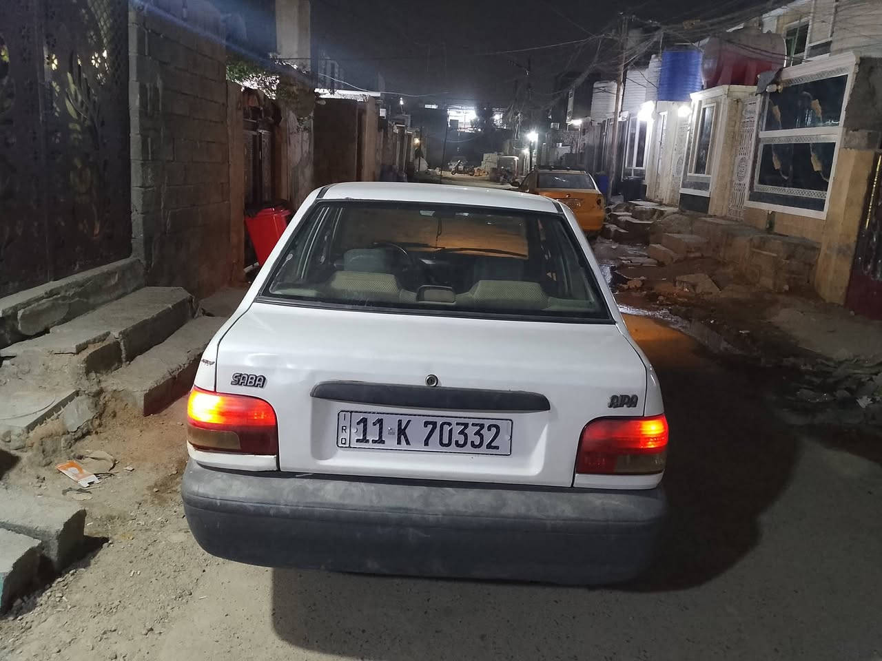 سايبه للبيع موديل 2009بسمي بيها بس باب السائق مبدل الباقي كفاله شواصي مكفوله كير مكينه تبريد كلها خير من الله 
مكاني بغداد مدينه الصدر السعر 28بيها مجال 
***********
