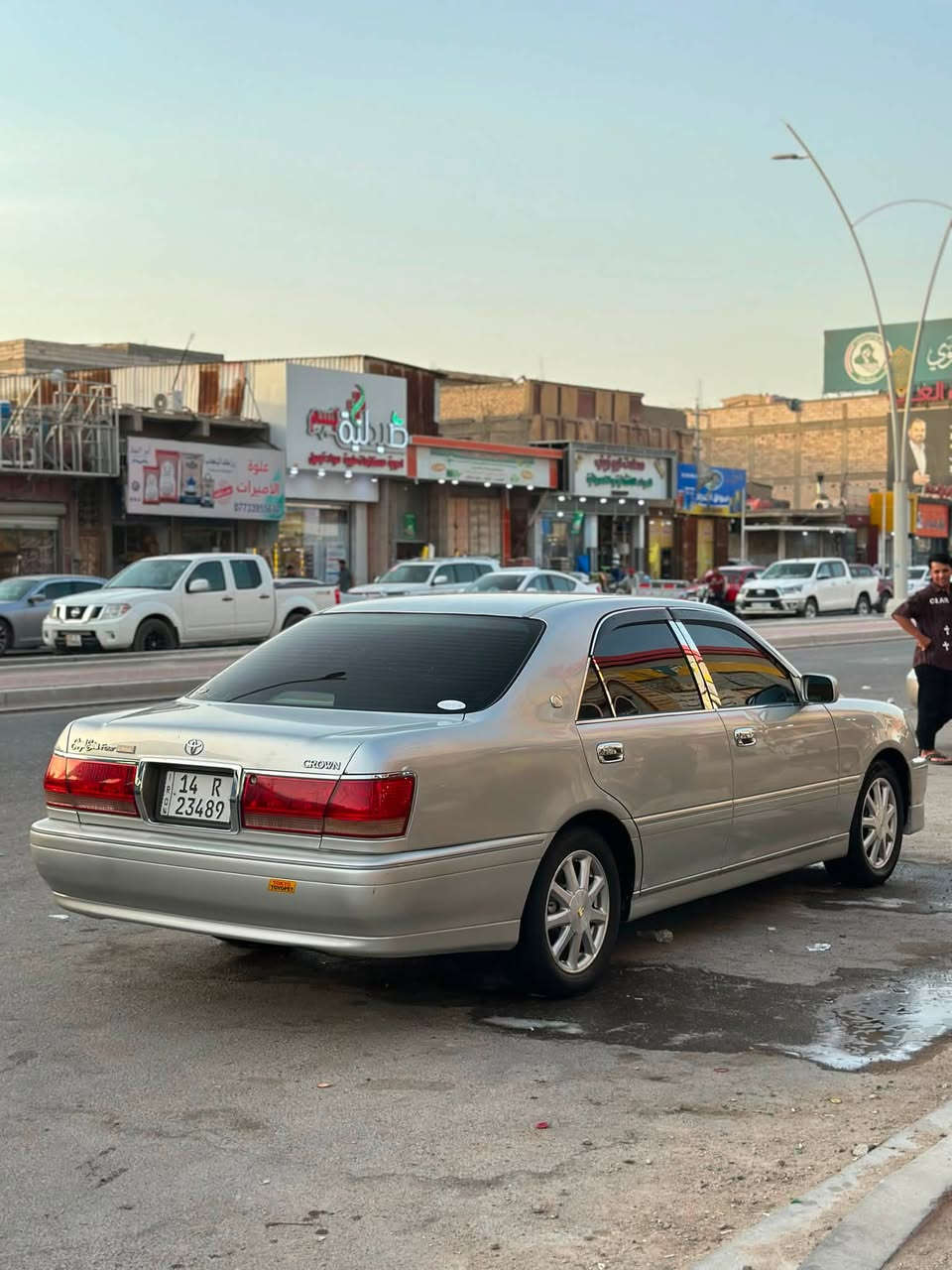 السلام عليكم للبيع جنون ملكا كرستال اصل دكمتين برده خلفيه تبريد ثلج تخم تاير ويا نجمه جدد حداده زيرو سياره جديده بمعنى الكلمه رقم بصره دولي بسمي سنويه جديده سياره گصه قماره فقط السعر117 وبيه مجال لشراي عنواني بصره زبير سوق سوادي محله العرب *********** وبالخدمه
