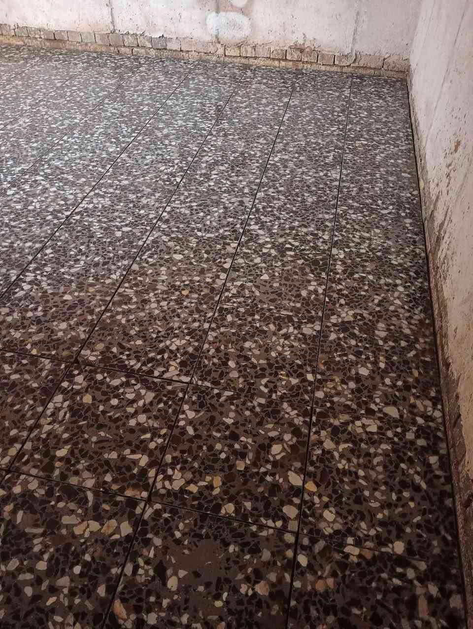 باسم الكريطي لكافة انواع السيراميك ولبورسلين ولكاشي ولبخ جص سمنت وطلس متفرغ حالياً 
الاتصال ***********
