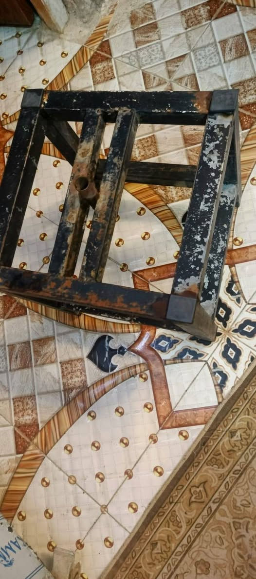 شواية گص شيشين ٣٠٠
كرل برگر كامل مع الادوات ١٥٠
غناني غاز العدد ٣ سعر الوحدة٥٠
براد جديد ٢٥٠
جام خانه فلافل ٢٥٠
مثرامة ١٥٠
ميز تگلاة فلافل مع الطاوة ٥٠
سجين مع المستحد اصليات ٤٠
استاند مال شيش كص ٢٠
المكان كربلاء لتواصل واتساب.  ***********
