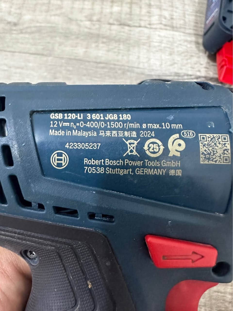 للبيع دريل شحن ماركة بوش BOSCH الالمانية 12V عزم 20
نيوتن مع كامل ملحقاته شاحنة وبطارية وجنطة تخزين فتح وشد سرعتين وتثقيب ومطرقة همر موضح كلشي بالصور والفديو، الدريل مستخدم بحالة ممتازة سعر الجديد 120 الف وارخص سعر بالنت 110 الف ابيعه ب80 الف لان مستخدم يتوفر توصيل مجاني في مركز البصرة
*********** متواجد اتصال او واتساب البصرة, العراق
