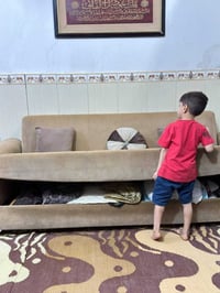 تخم • نضيف • قابل تفاوض