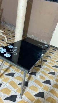 ميز طعام • كراسي ٤ • طقم سفرة
