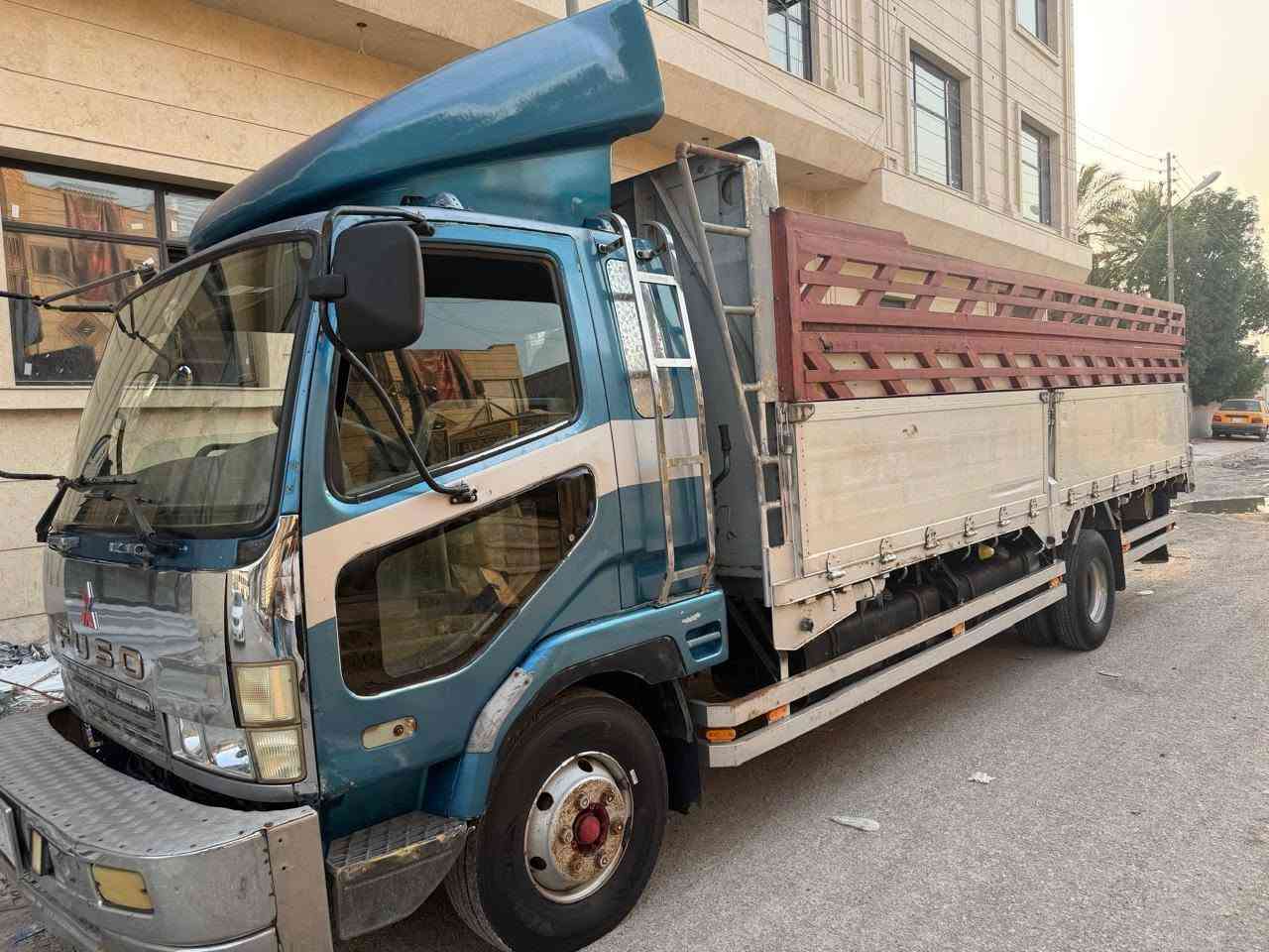 السلام عليكم للبيع بزون كرستال مكينه١٧جديده شاصي عريظ تخم تايرمكلف بنشر رقم صاحب سيارة***********لمكان البصره

