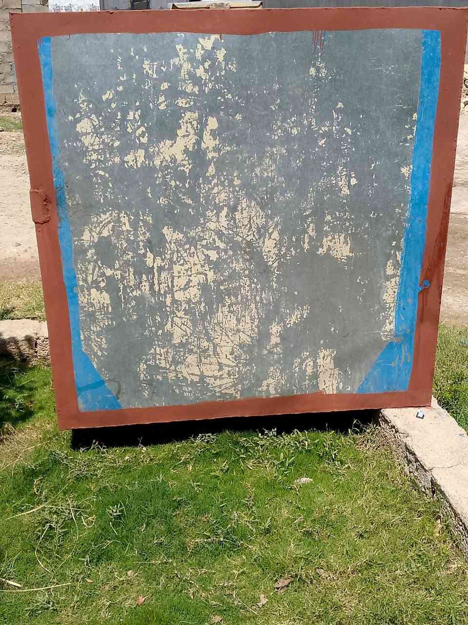 يوجد تانكي حديد كيج 16 سعه 2000 لتر اذا مو اكثر السعر 225 وبي مجال
العنوان الرمانه للاستفسار ***********

ادمن وافق
