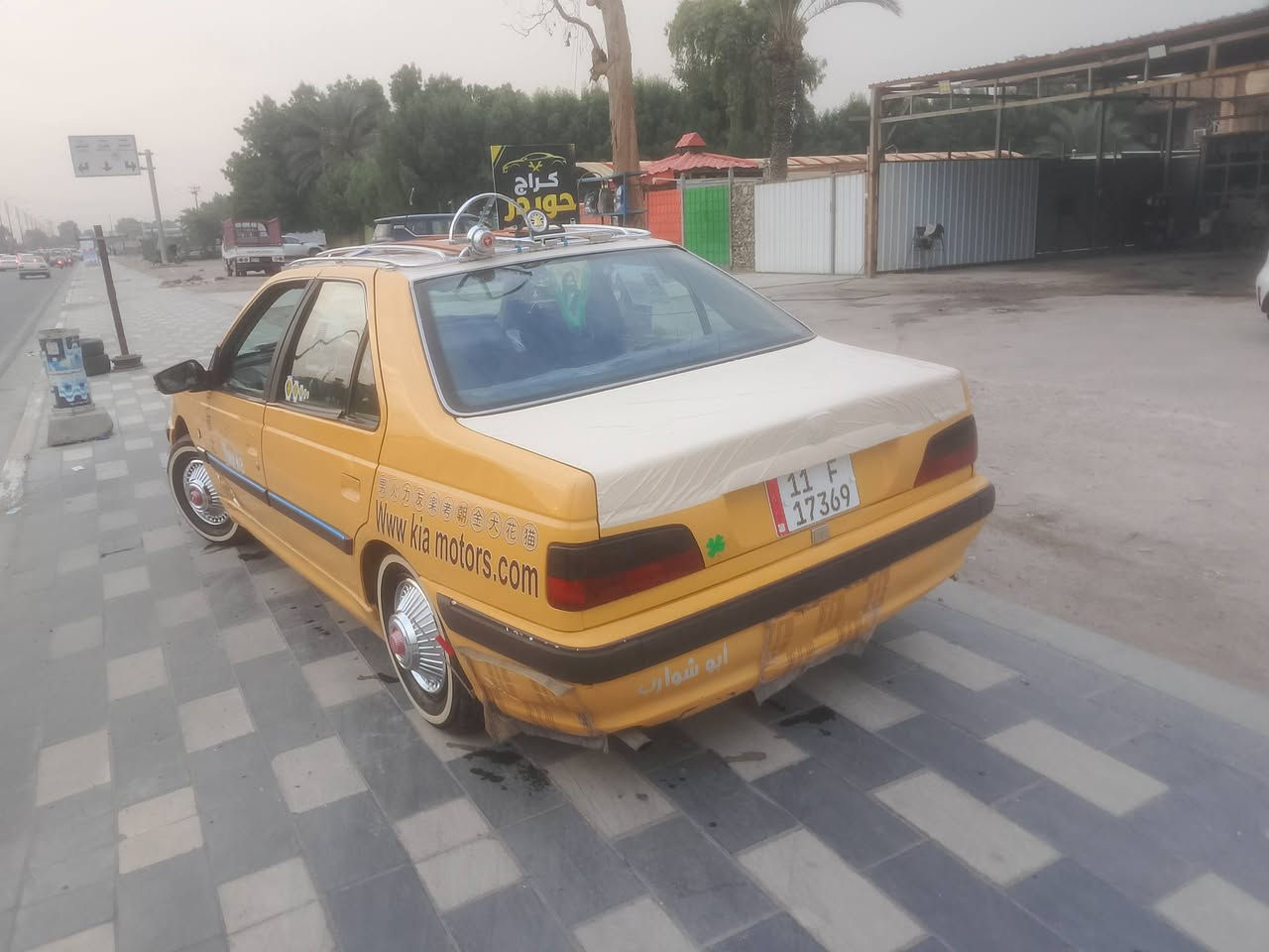 بارص • ٢٠١٥ • للبيع