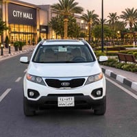 سورنتو ٢٠١١ • ٧ راكب • سقف بانوراما