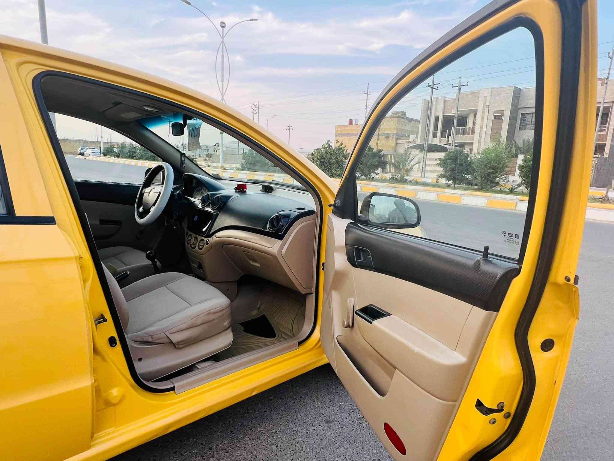افيو. موديل 11.  گير عادي       كفاله من الضربه والصبغ
بسمي. تحويل مباشر
مكينه گير كفاله عامه.حداديه جديده

سعرها 63 وبيه مجال قليل 
مكاني الناصريه مركز
مكينه 1400
للستفسار  ***********
سياره. جاهزه من كلشي وعلى ايدي
تبريد ثلج وي السويج
