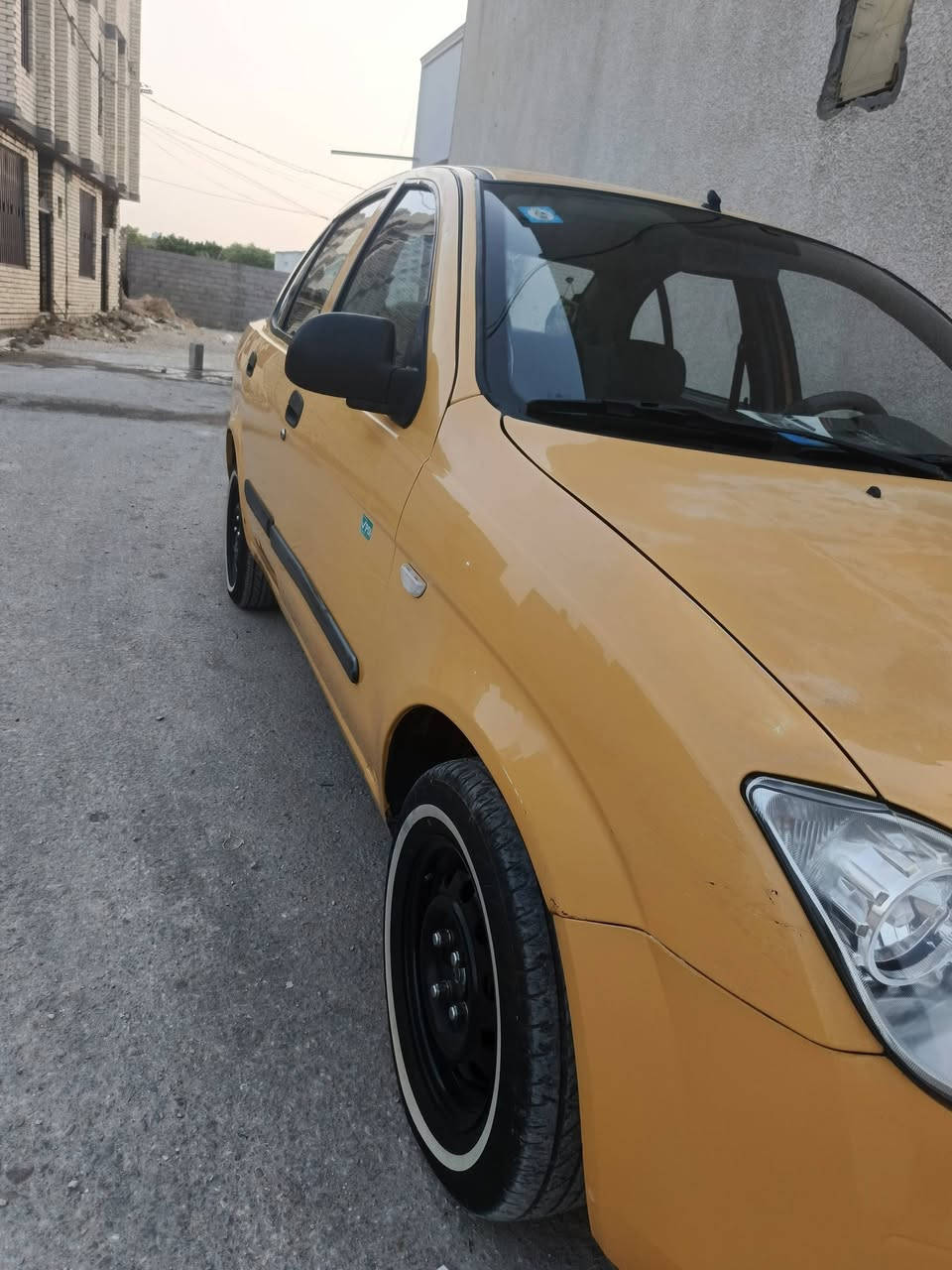 طبيه مديل 2015
كفاله عامه من كلشي سياره مال جناي رقم بغداد انكليزي
تبريد شغال تخم تاير جديد سياره جائزة من كلشي 
مكان سياره كربلاء تواصل وتساب ***********
سعر 43وبيه مجال
