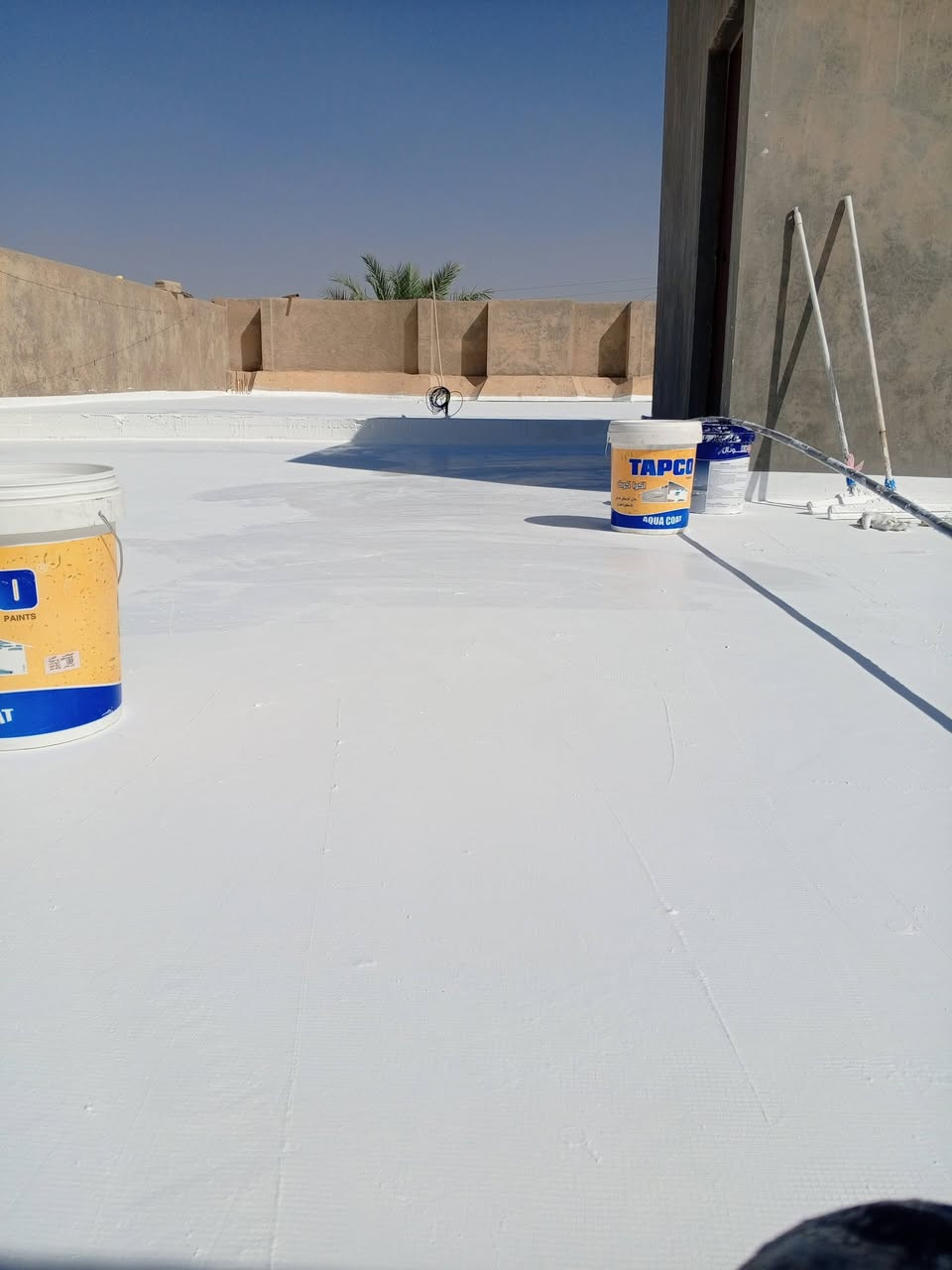 جايكم شتاء وهذا راح يفيدكم
طلاء حماية الاسطح ( عازل اكريليكي /اكوا كوت /تابكو) مع الالياف الزجاجيه الشبك
يستخدم لاسطح المنازل بكل انواعها 
ويعمل على جميع الأسطح
كونه يمنع تسرب المياه ومقاوم للضروف الخارجية
من مميزات هذا المنتج
١- متانة عالية لحماية الاسطح 
٢- مرن قابل للتمدد والتقلص 
٣- يتمتع بالتصاق عالي
٤- مقاوم للماء والامطار 
٥- يتغلغل في الشقوق الرفيعه ويسد المسامات بطريقة محكمة
٦- عازل للحراره واشعة الشمس 
٧-معالجة مراكد الماء                     
التواصل عل الخاص او ه/***********
