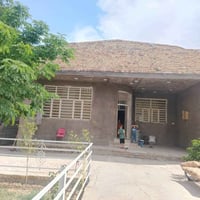 قرب الجسر الفرنسي • ٦٠٠م • سند ٢٥