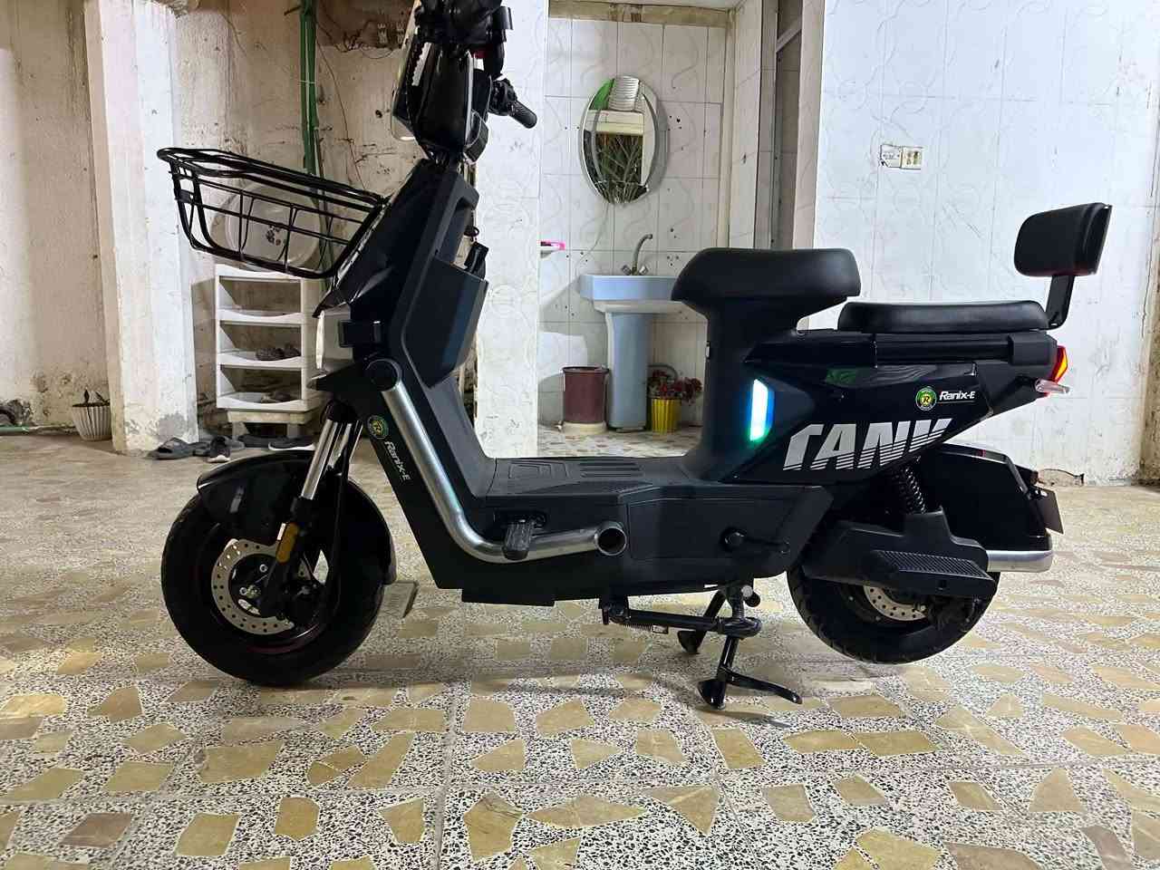 شحن • تي 10 • ٥ بطاريات